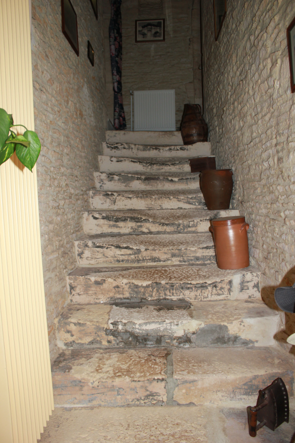 escalier avant restauration